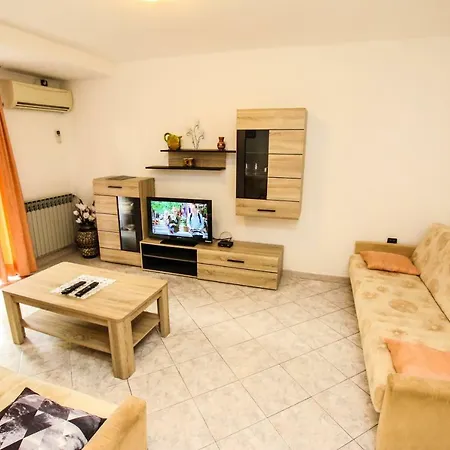 Carolina 4 Seasons 포레치