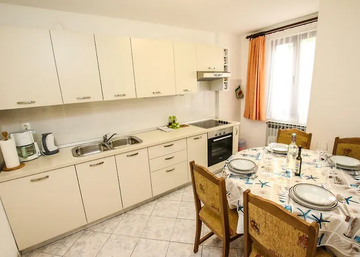 Carolina 4 Seasons ポレッチ